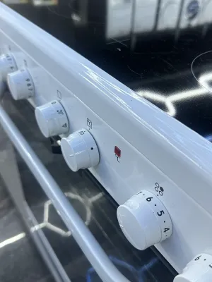 Samostojeci Elektricni Sporet VOSS ELK13024-HV