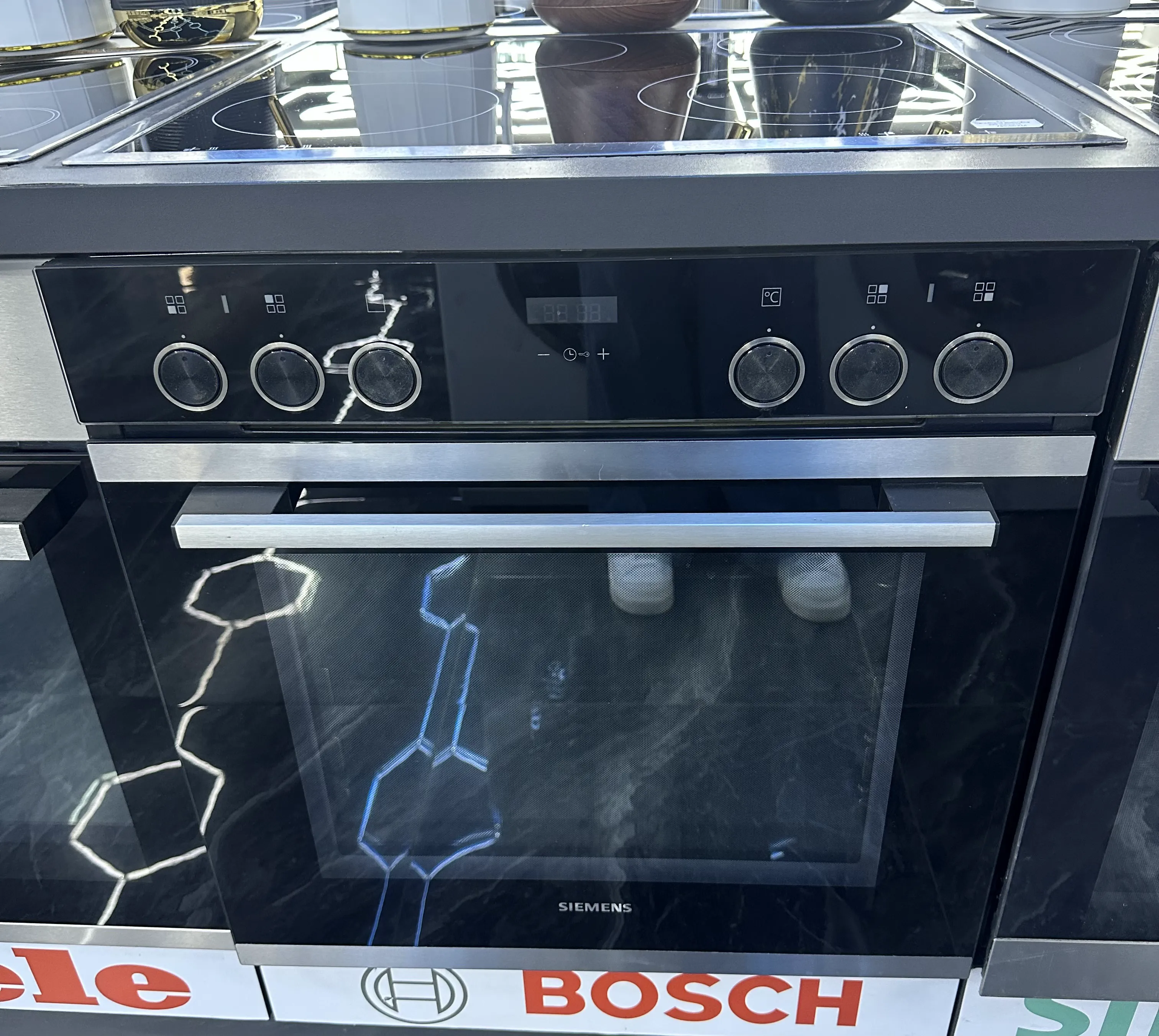 Ugradbeni Elektricni Sporet Siemens HE213AB50/03