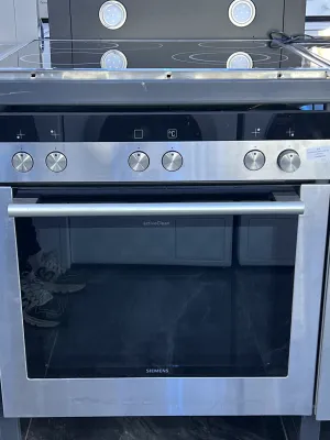 Ugradbena Električna Peć Miele H4150E