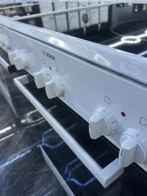 Samostojeci Elektricni Sporet Bosch HKA050150