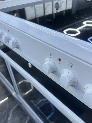 Samostojeci Elektricni Sporet Gorenje EC87121AW