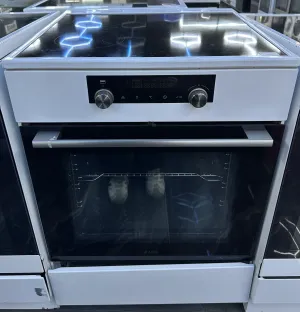 Samostojeci Elektricni Sporet Asko CI96364W