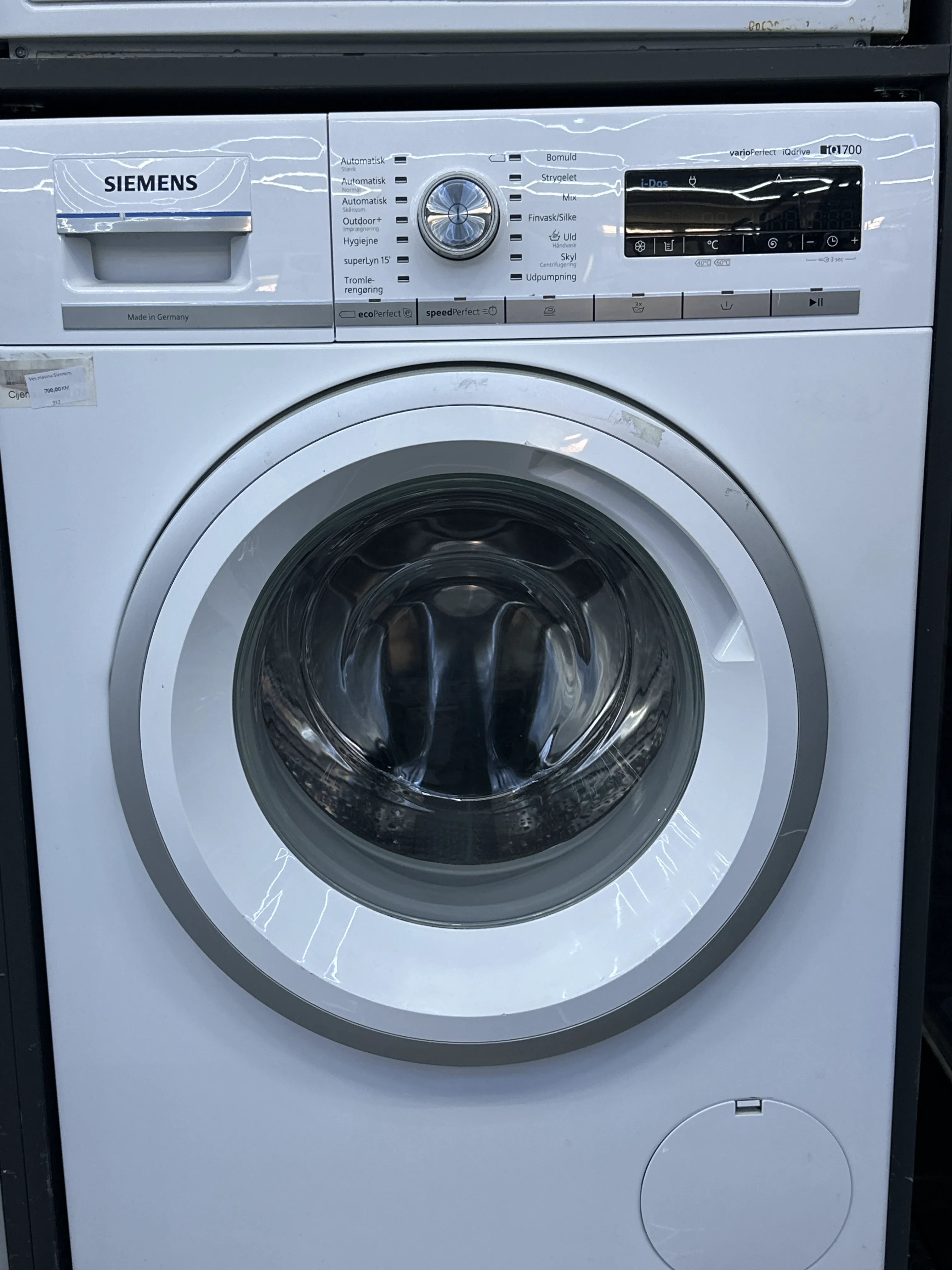 Veš Mašina SIEMENS WM16W649DN/01