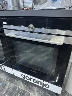Ugradbena Rerna Siemens HT6B3MFO