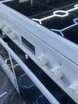 Samostojeci Elektricni Sporet Gorenje EC87551AW